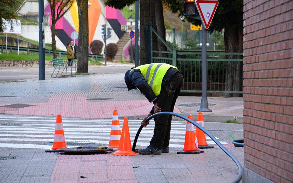 débouchage de canalisation Gouzangrez